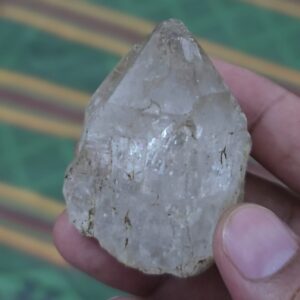natural diamond quartz  stone